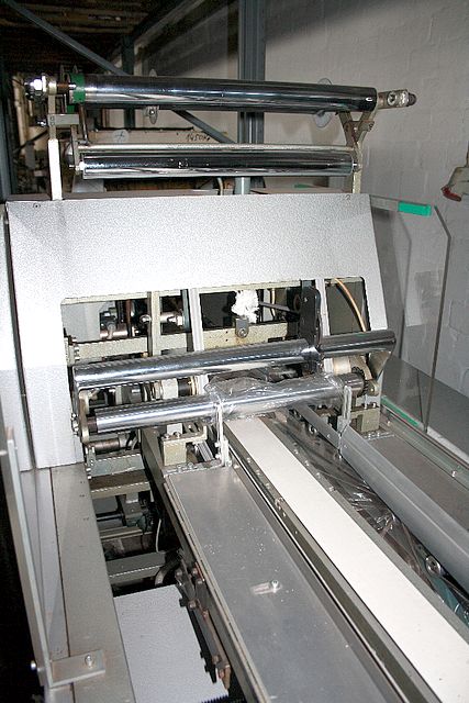 shrinkage foil packing machine for miscellaneous